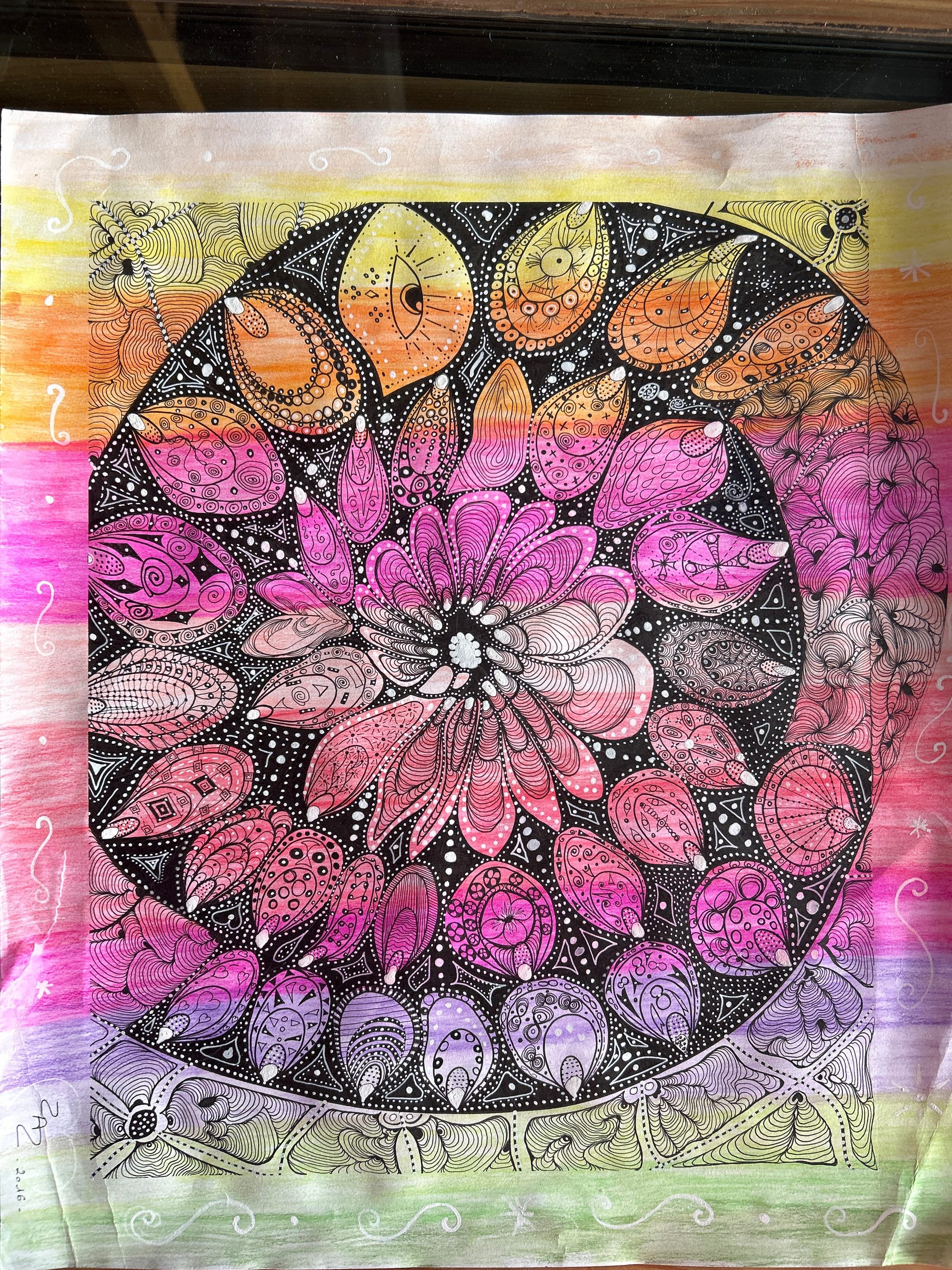 Mandala méditatif fait main.